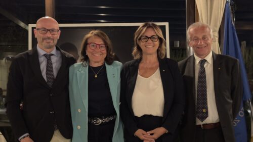 Una serata di presentazioni di nuovi soci e di racconti  straordinari
